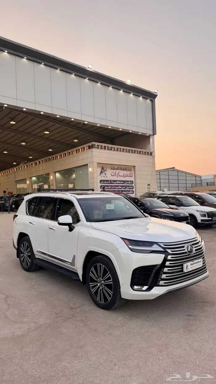 للبيع لكزس 2024 LX600 BB سعودي - بحالة الوكاله 2