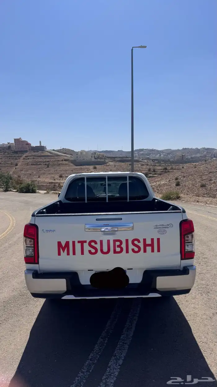 ميتسوبيشي 200L 3