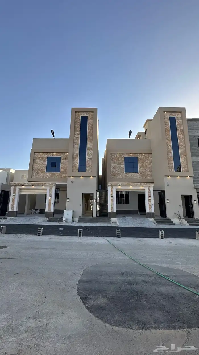 شقق ارضيه وارواف علويه للبيع خميس مشيط حي اليرموك 0
