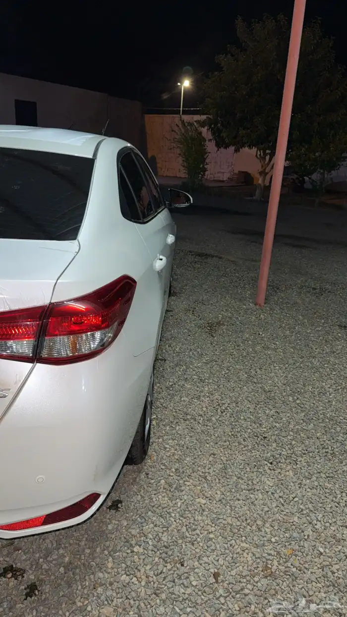يارس موديل 2020 مخزنه ماشيه 2700كيلو فقط 0