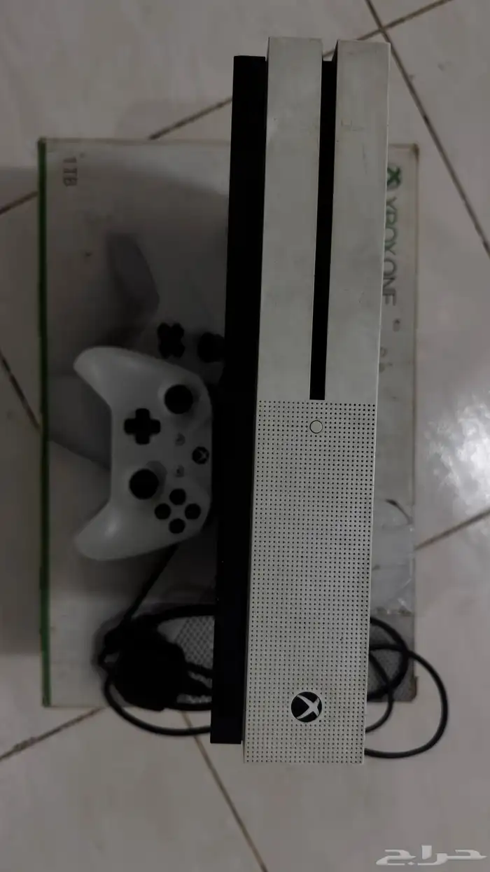 اكس بوكس ون اس xbox one s 1T معاه يد وحدة وسلك التشغيل 0