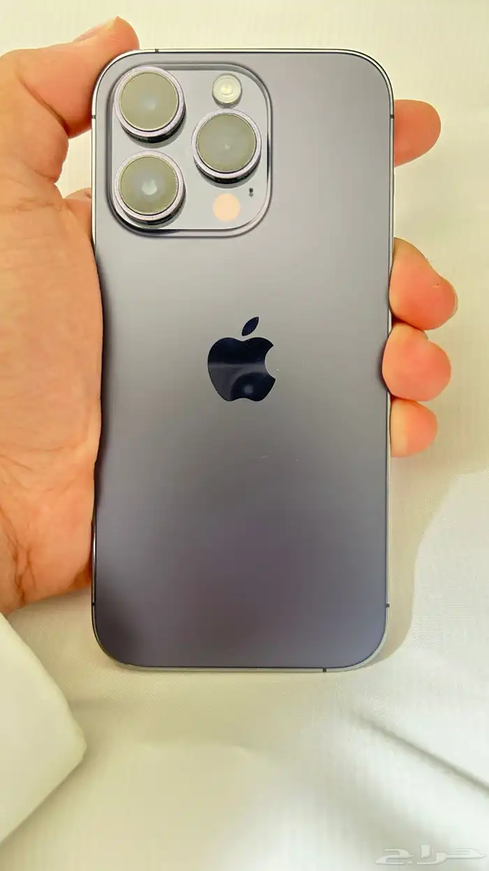 ايفون 14 برو نضيف مره 0