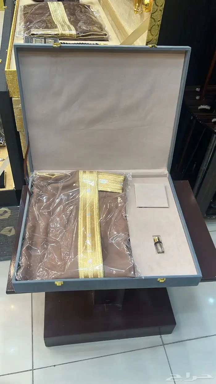 دروع تخرج وهدايا زوات وفروات 79