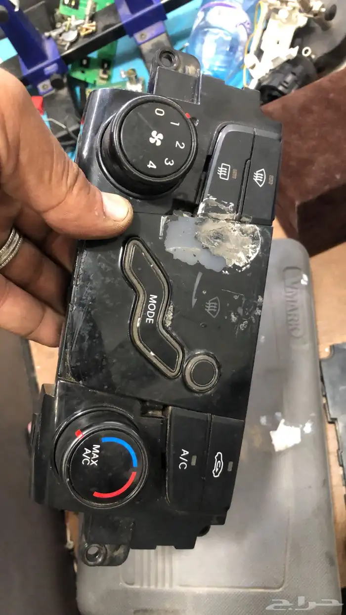 اصلاح مفتاح مكيف سنتافي وتوسان 2015 وجميع انواع المفاتيح 4