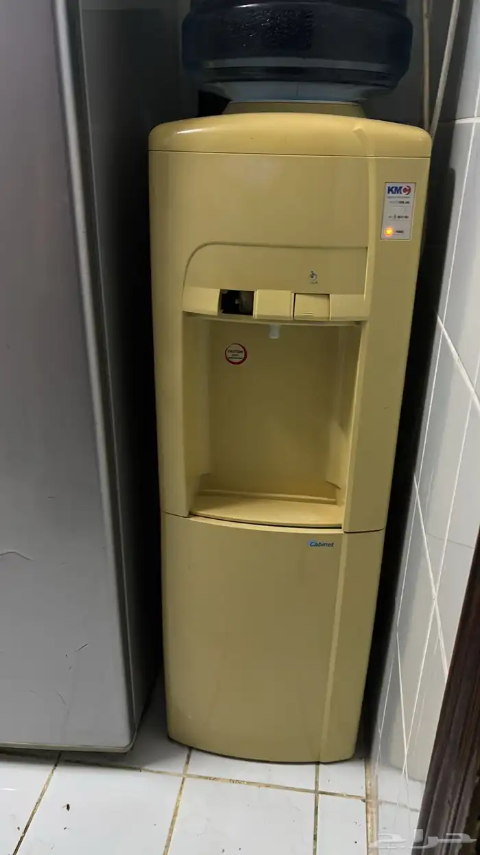 طاولة طعام وثلاجة مويا 0