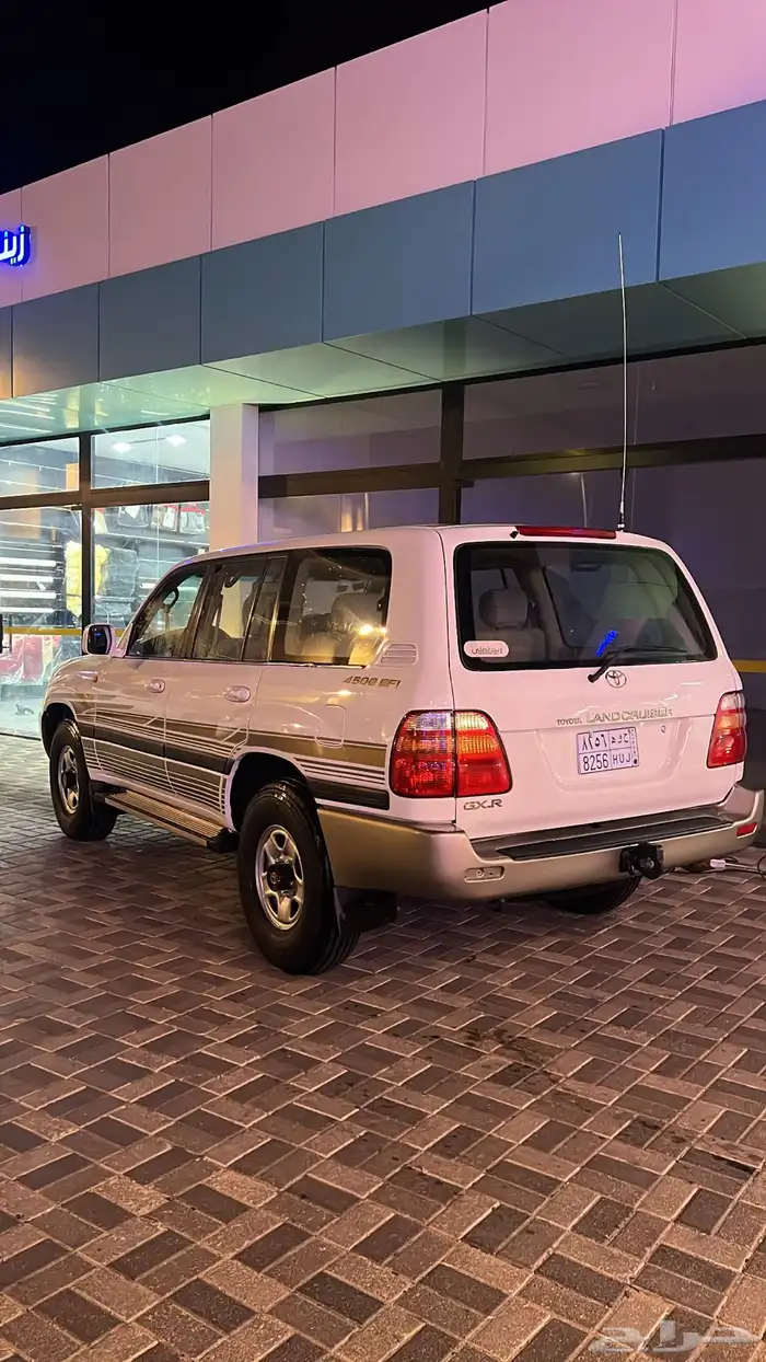 لاند جكسار 2002 6