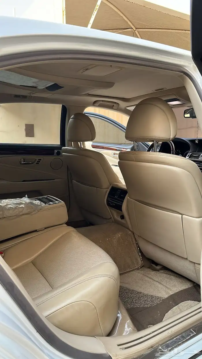 للبيع لكزس LS460 لارج مديل 2015 فل كامل 10