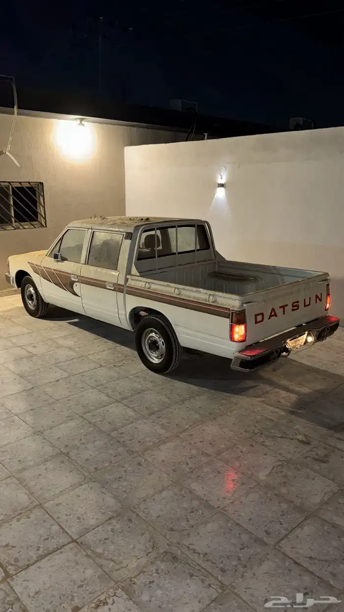 للبيع ددسن غمارتين 84 0