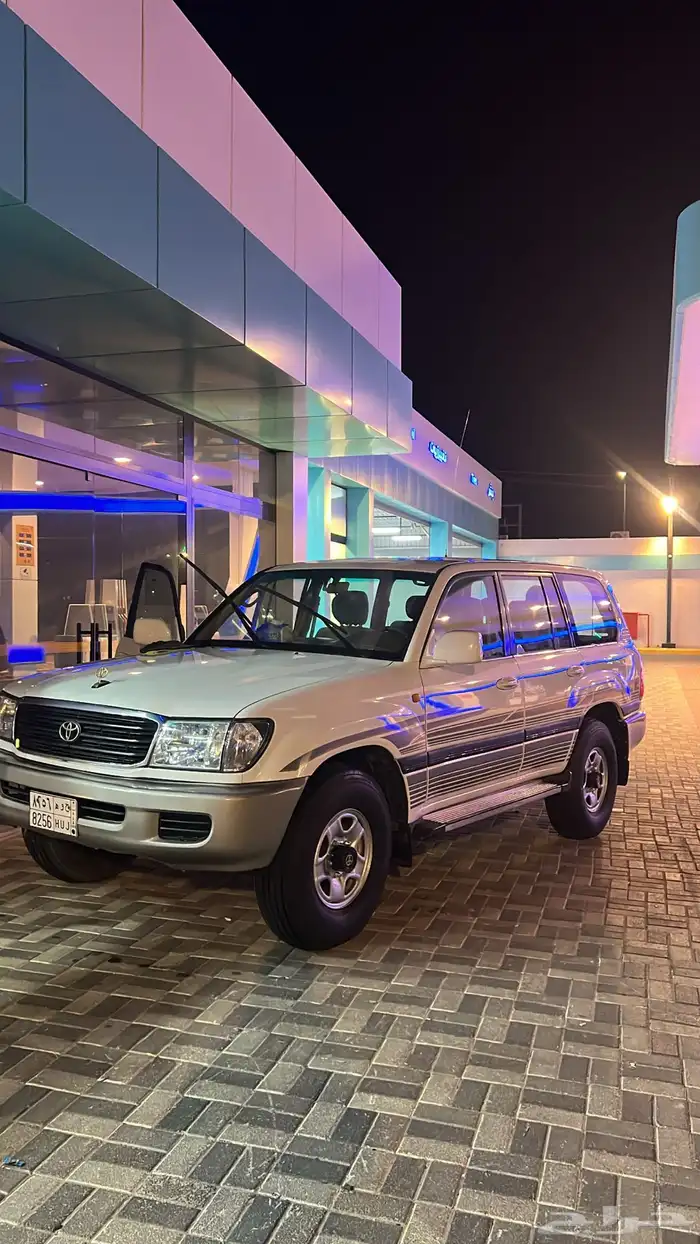 لاند جكسار 2002 5