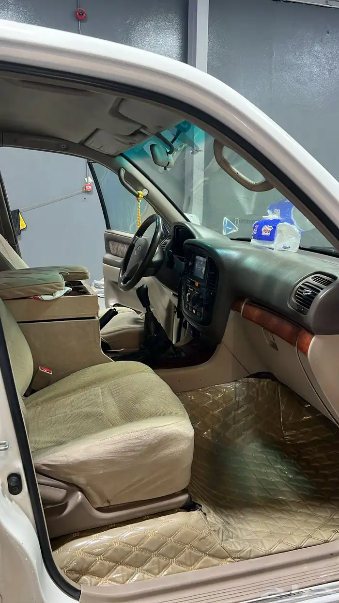 لاند جكسار 2002 7