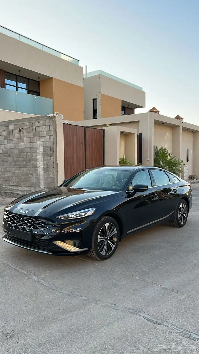 كيا k8 ستاندر ممشى 5الالف 1