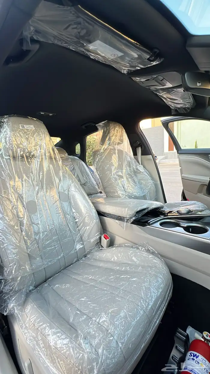 كيا k8 ستاندر ممشى 5الالف 4