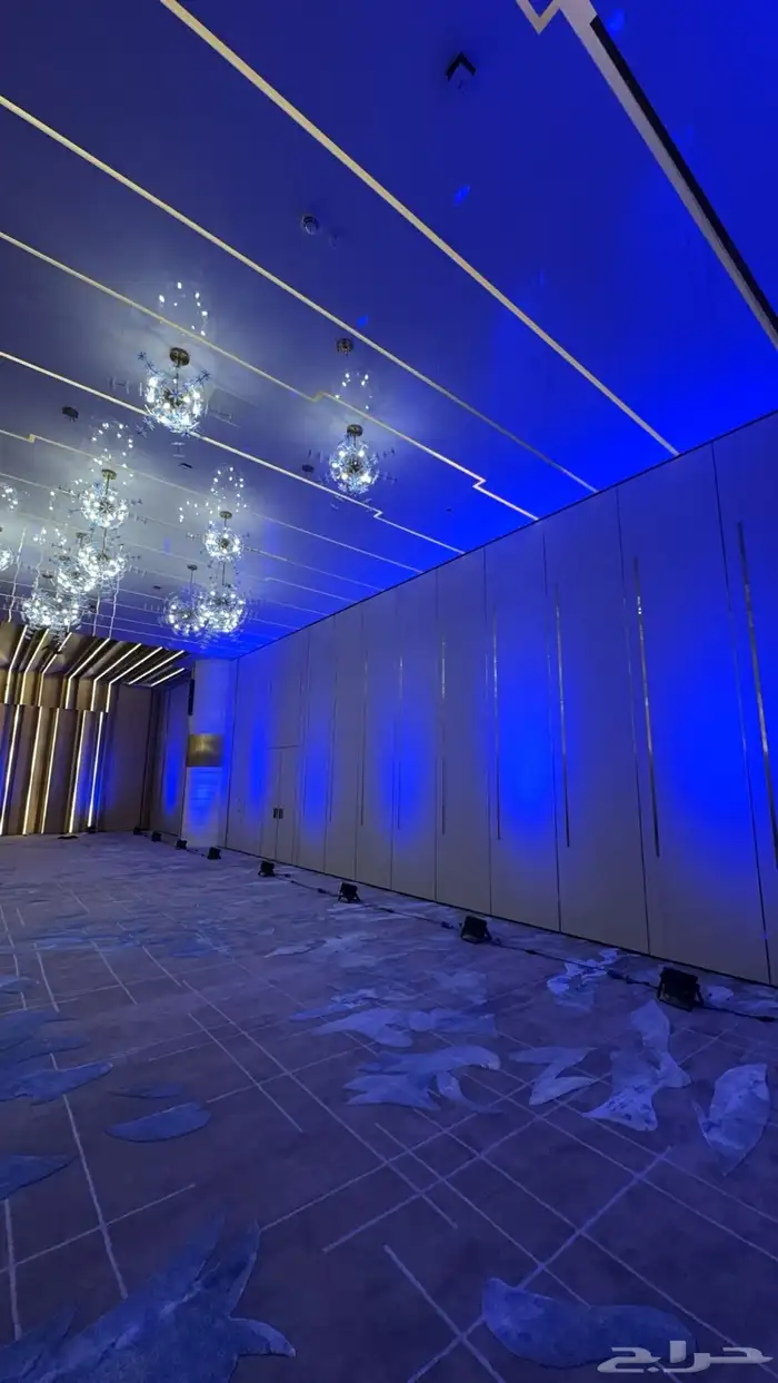 تنظيم معارض ومؤتمرات شاشات واضائات وصوتيات 95