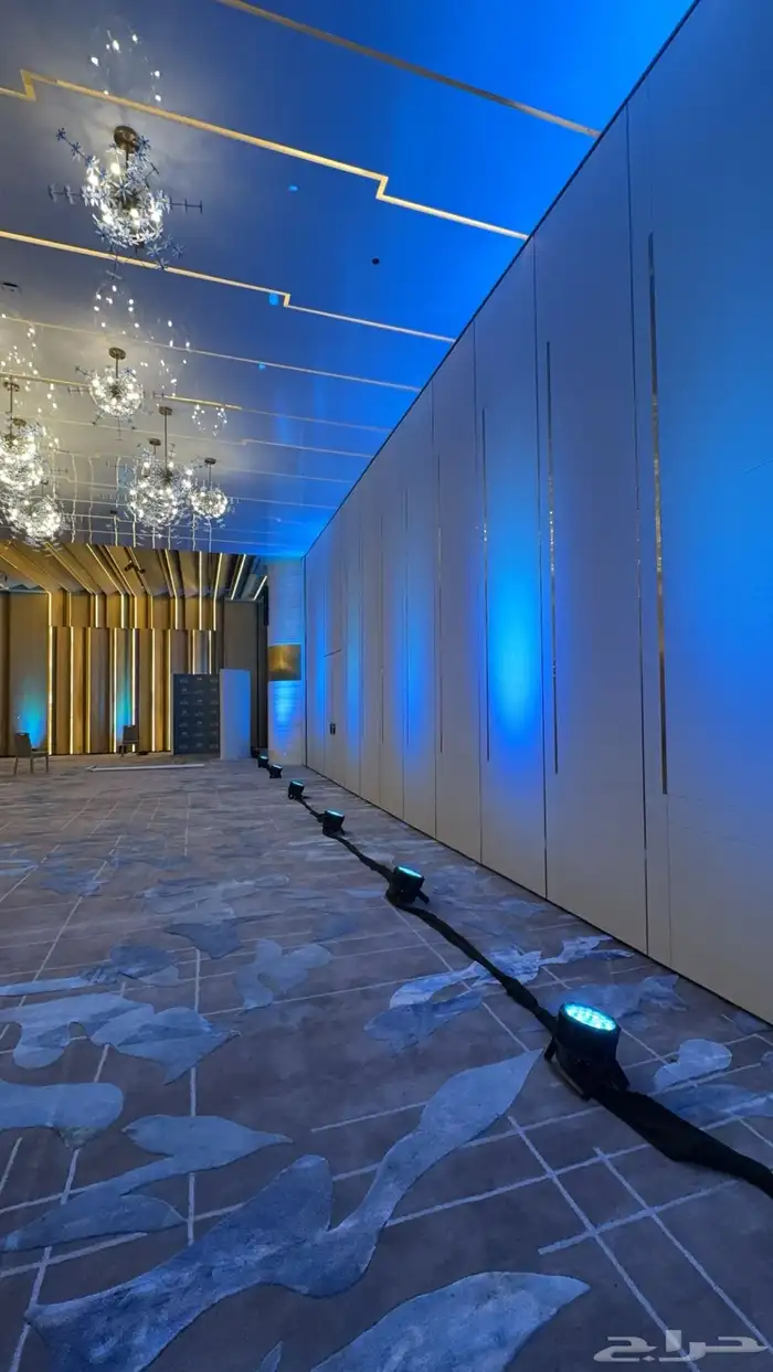 تنظيم معارض ومؤتمرات شاشات واضائات وصوتيات 97