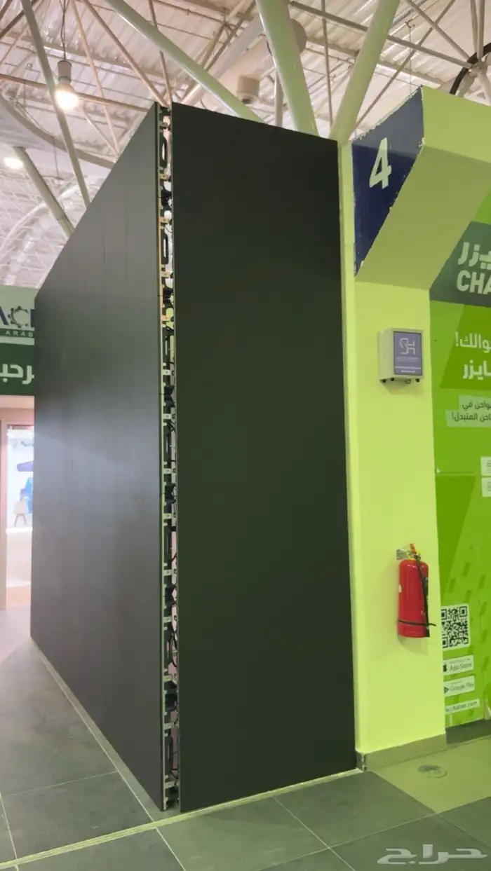 تنظيم معارض ومؤتمرات شاشات واضائات وصوتيات 84