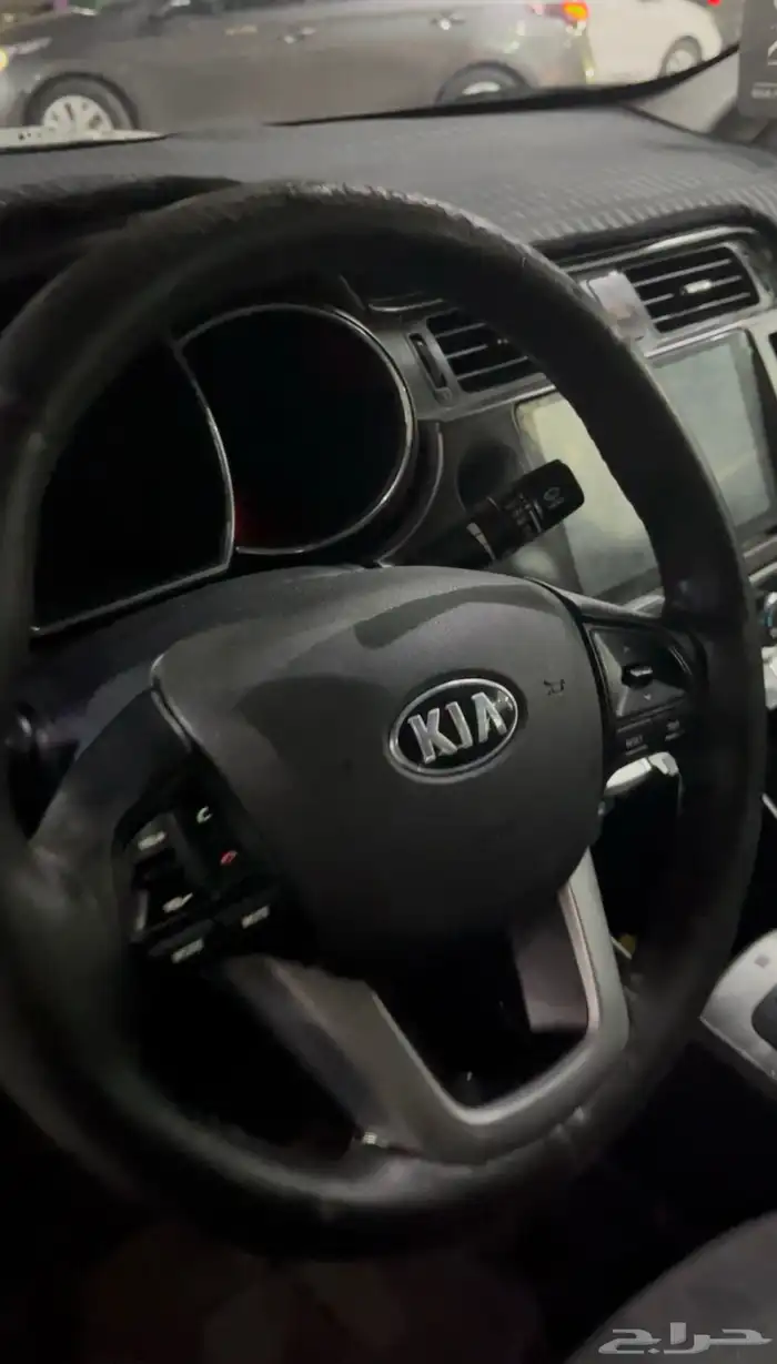 كيا ريو اتوماتيك كامله اداء ممتاز 4