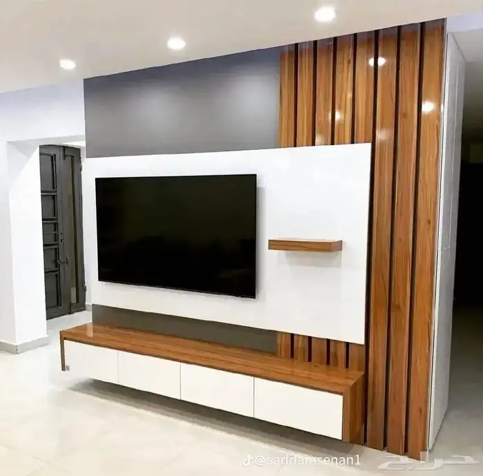 ديكور دخلي معا شاشه. .معا شاشه .معا بديل خشب وا رف. 0