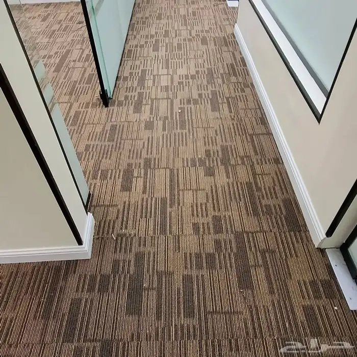 بلاط مكاتب 10