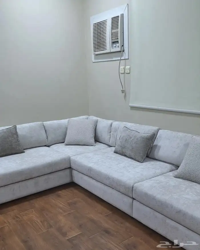 كنب او ستائر اومساند او تنجيد او جديد ا 5