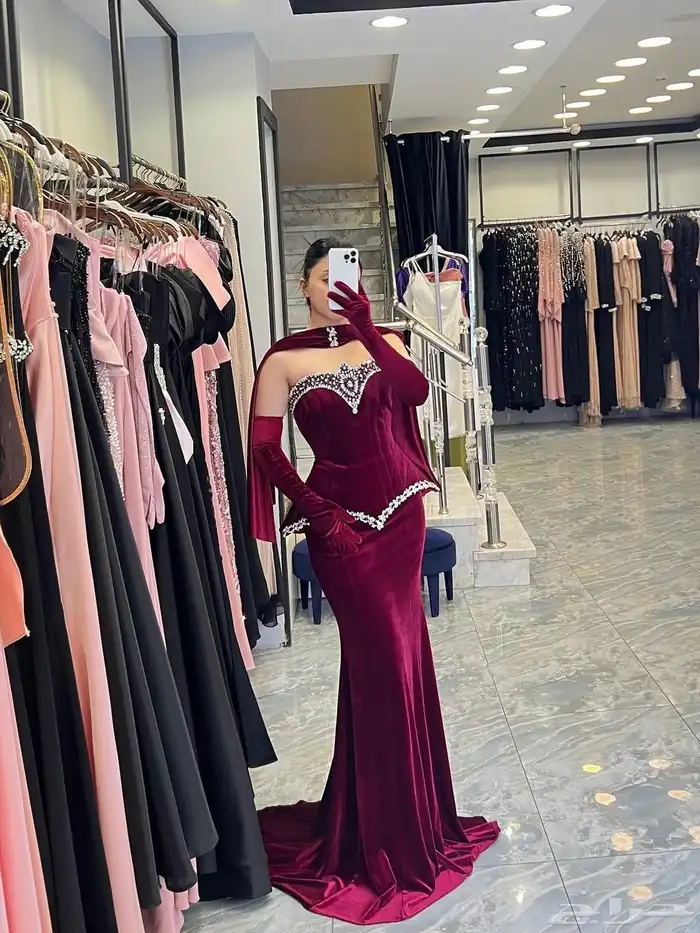 فساتين سهرة حديثة بيع جملة وبيع بلحبه 49