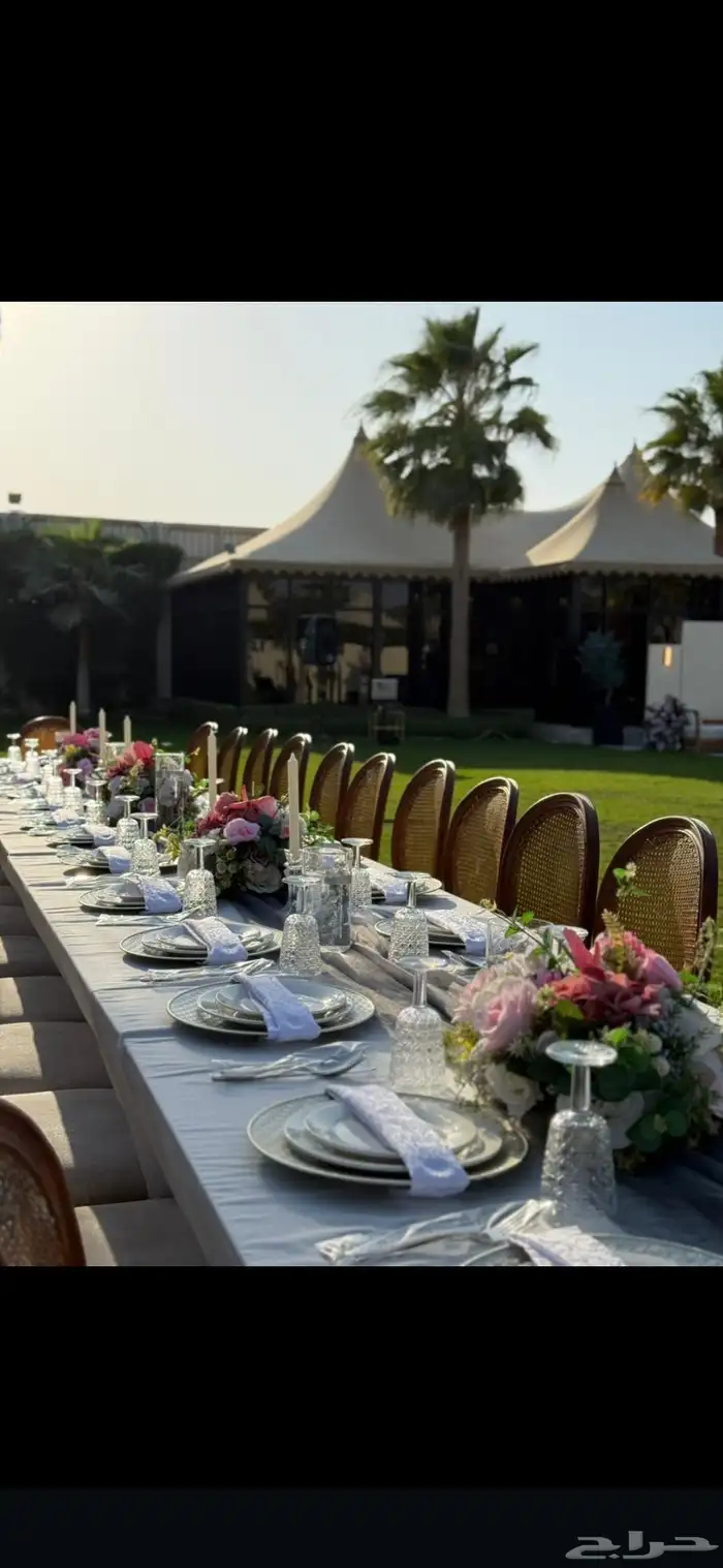 للحفلات والمناسبات قهوجينن وصبابين كراسي بنوعها اطولات بأنوا 4