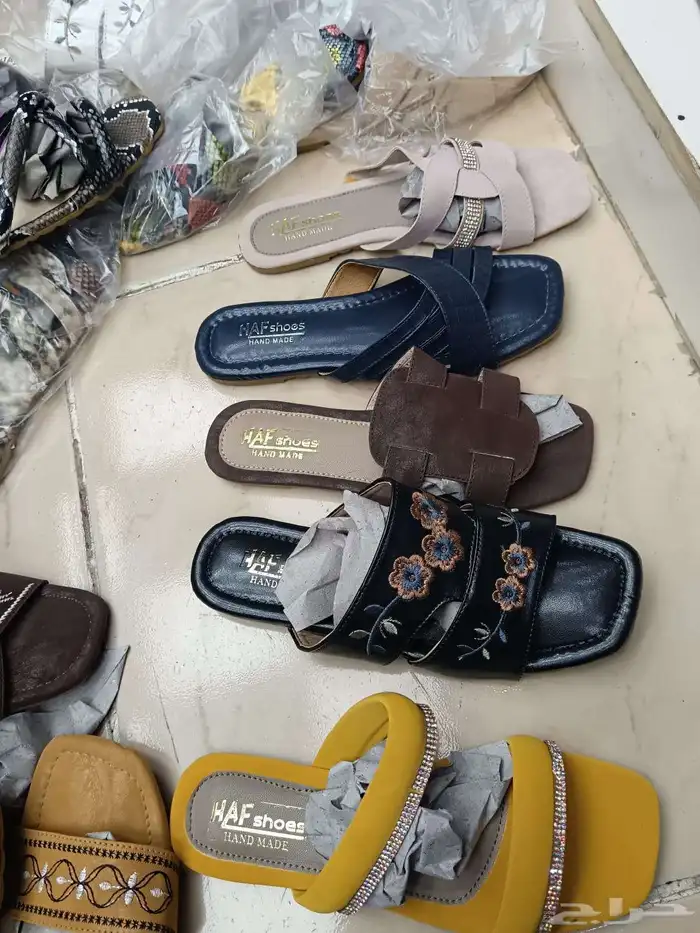 150 درزن الكميه 100ريال سعر الدرزن شد بلد صناعه باكستاني مع 1