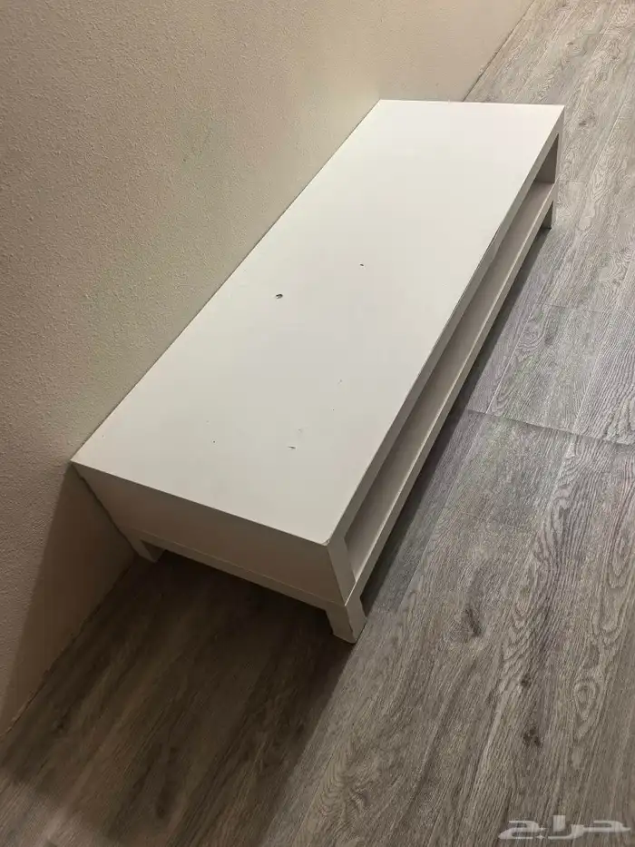 طاوله تلفزيون من ايكيا 0