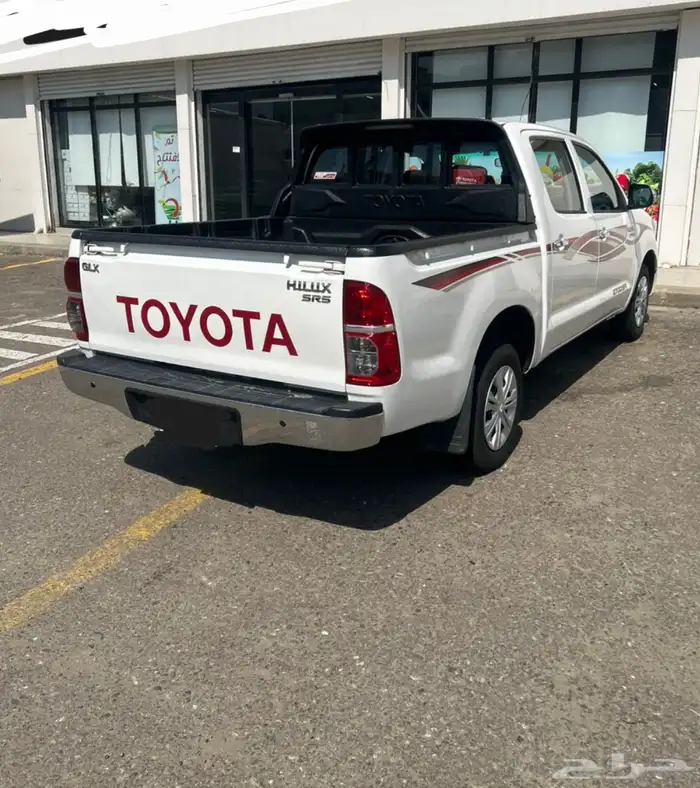 هايلوكس 2015مخزن 25