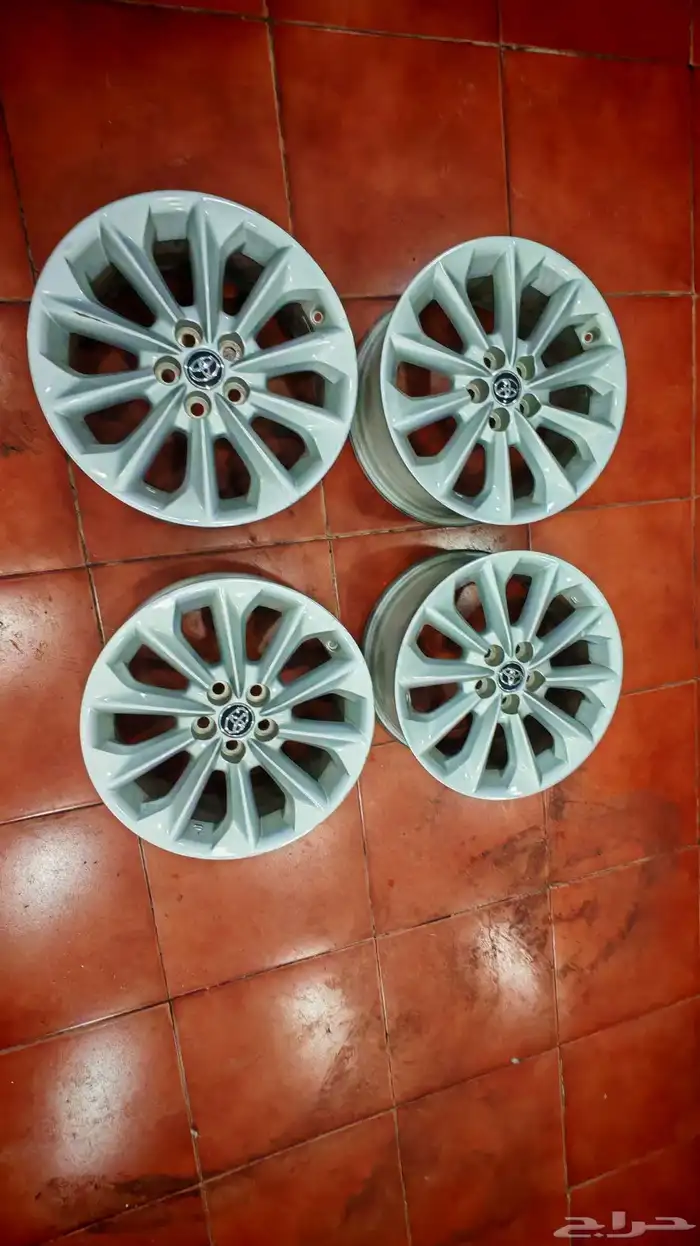 جنوط كورلا اصلي وكاله شبه جديد مقاس 16 مديل 2022 1