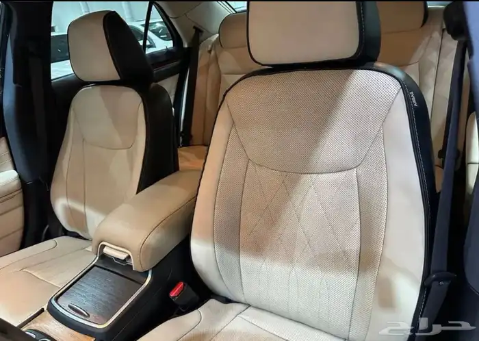 كرايزلر C300 موديل 2018 فل كامل نضيف جدا 17