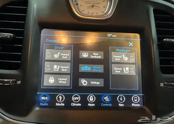 كرايزلر C300 موديل 2018 فل كامل نضيف جدا 9