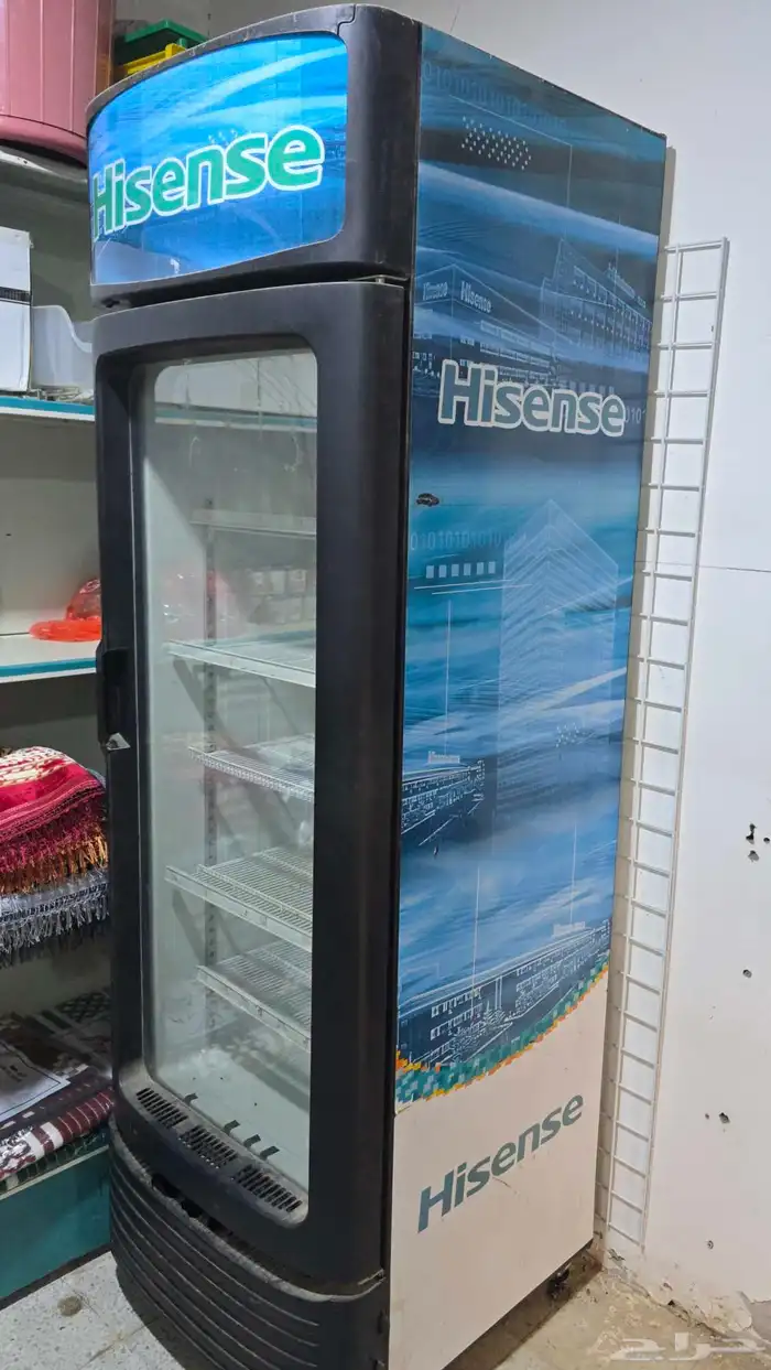 ثلاجة عرض Hisense 1