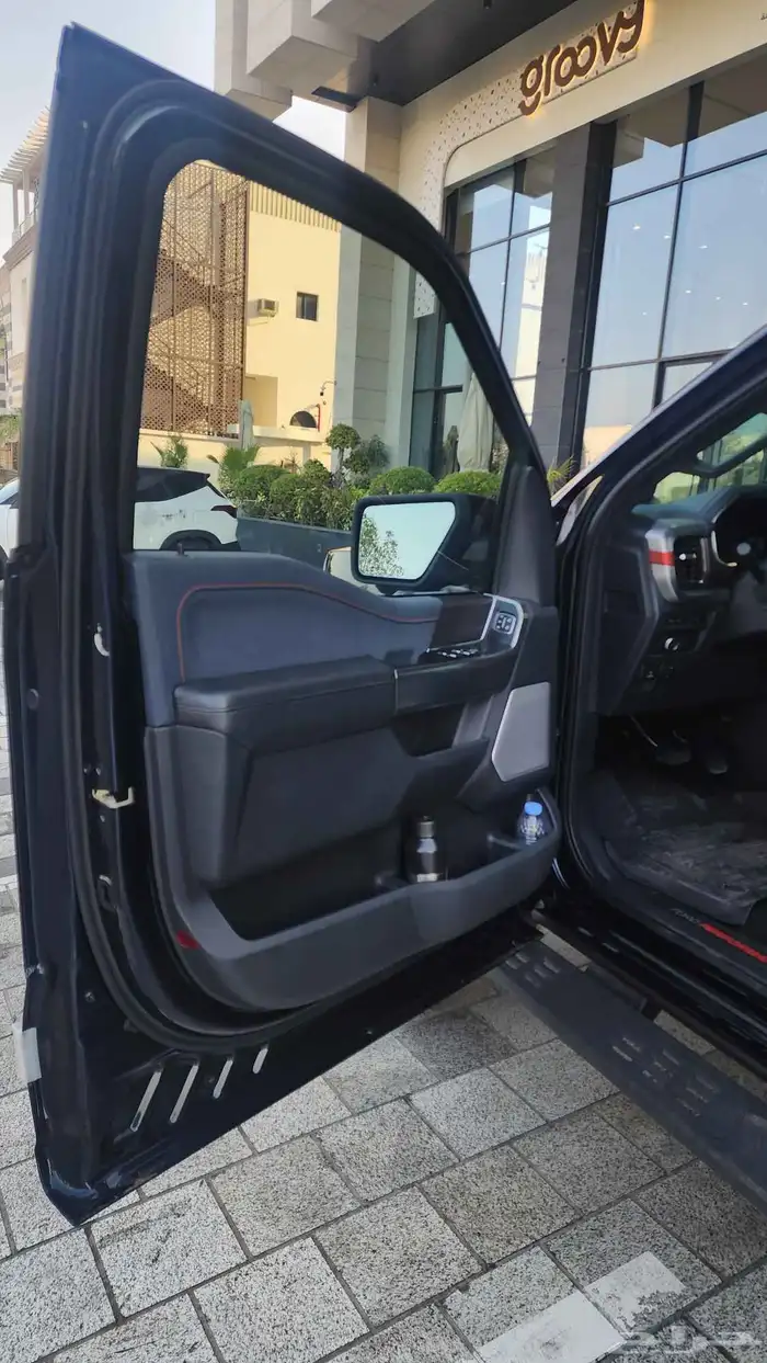 فورد رابتر 37 11