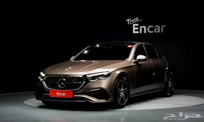 مرسيدس E300 4MATIC AMG 0