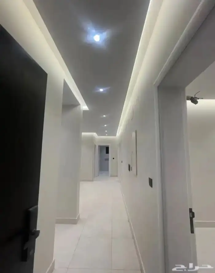 شقة 3 غرف حي المنار خلف الياسمين مول 30 الف 1