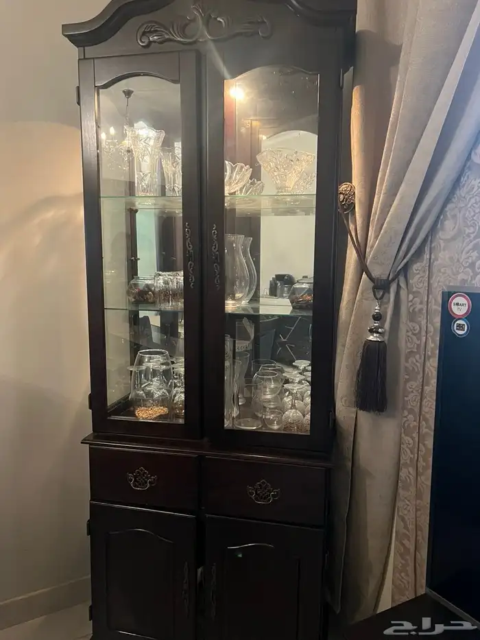 اثاث غرفه نوم   غرفه طعام (الفك والنقل على الشاري ) التواصل 7