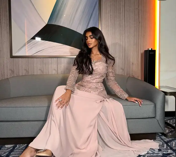 فستان للبيع من مصممة كويتية لأعلى سعر 2