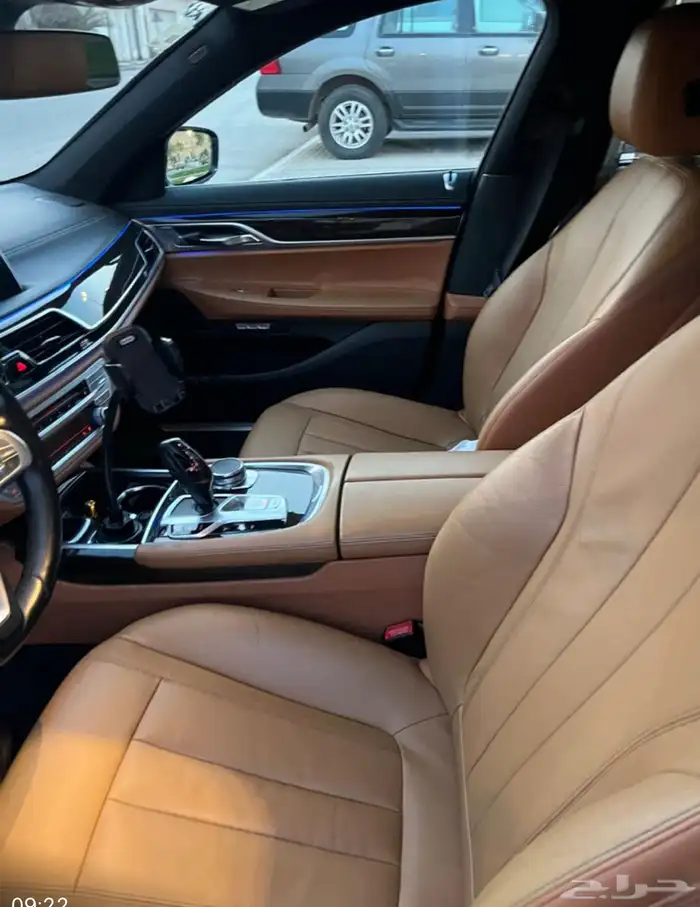 بي ام دبليو 730 بحالة ممتازة م 2016 13