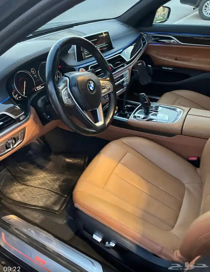 بي ام دبليو 730 بحالة ممتازة م 2016 12