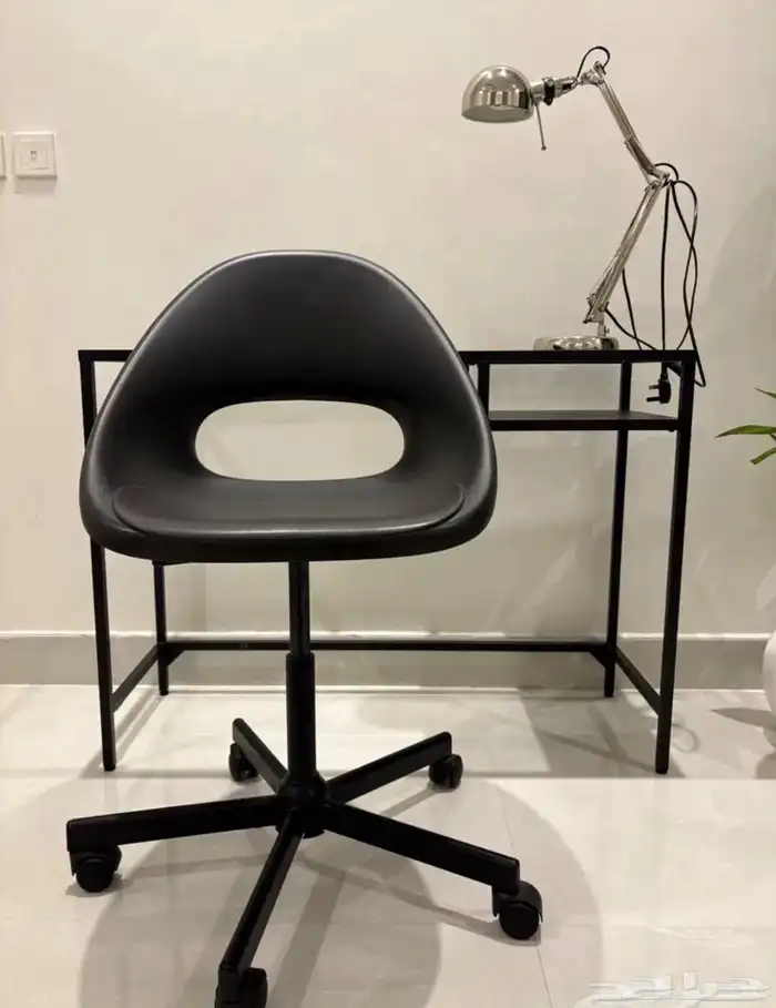 أثاث مكتبي للبيع 2