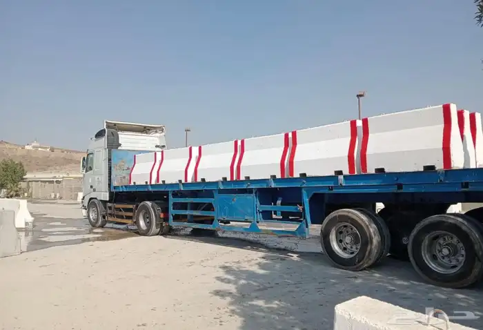 صبيات خرسانية مناهل حواجز 2