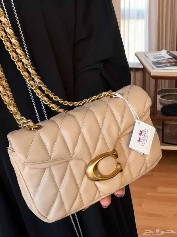 شنطة ماركة كوتش هاي كوالتي مع الملحقات شامل التوصيل والشحن 11