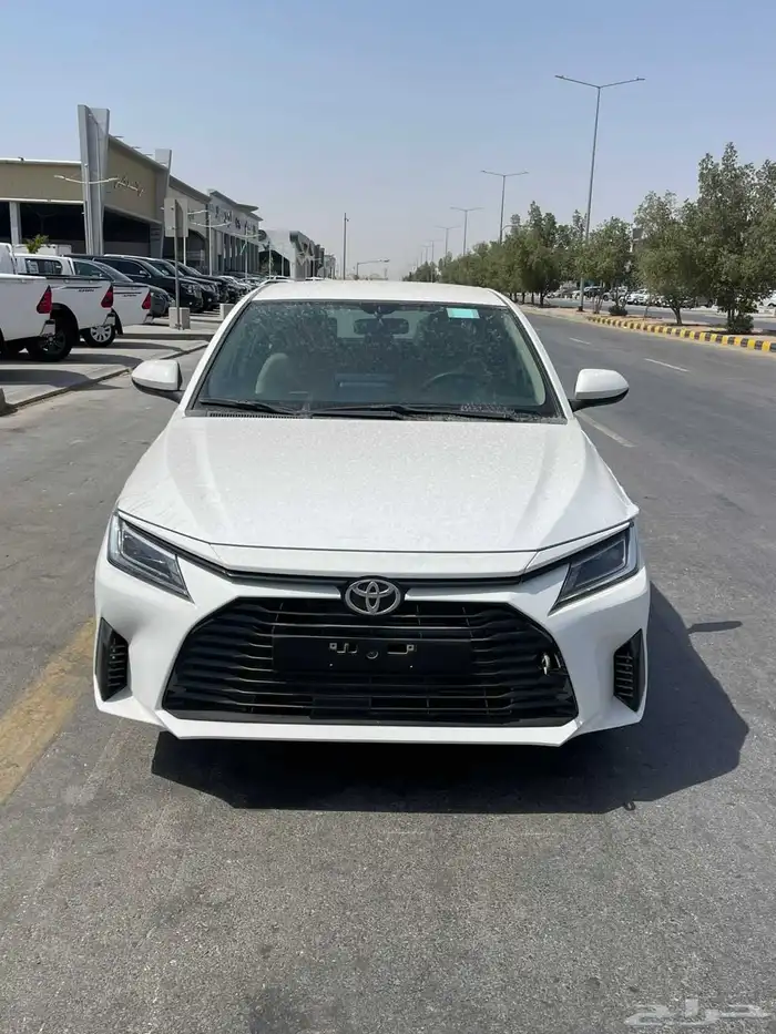 تويوتا يارس 2026 استاندر بريمي Y 1