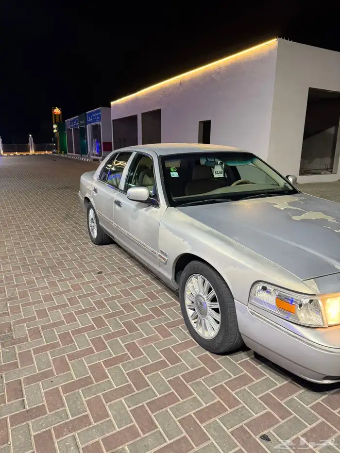 فورد جراند ماركيز 2009 9