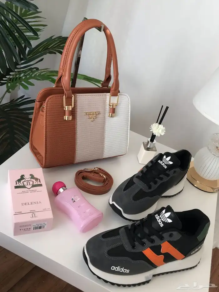 اطقم شنط وشوزات نسائية ماركات منوعه230 فقط 40