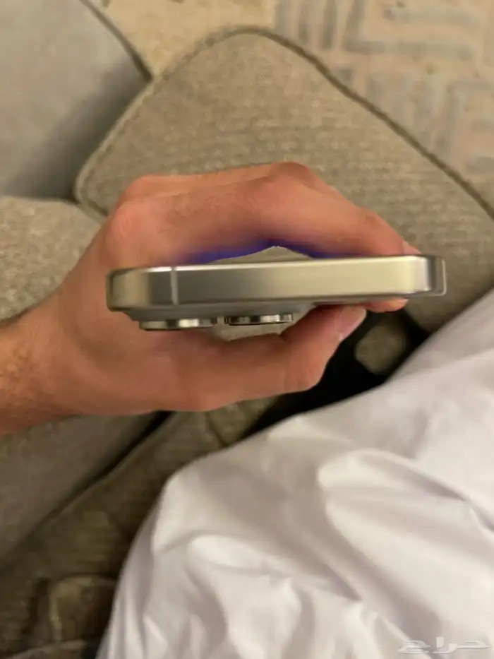 ايفون 16 pro 3