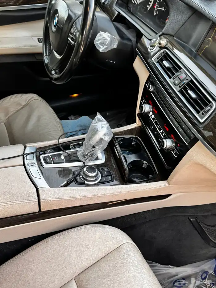 للبيع BMW 730 نظيف 7
