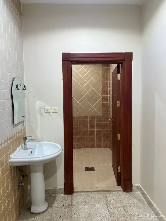 فلة للتأجير في الرياض حي الشهداء 29