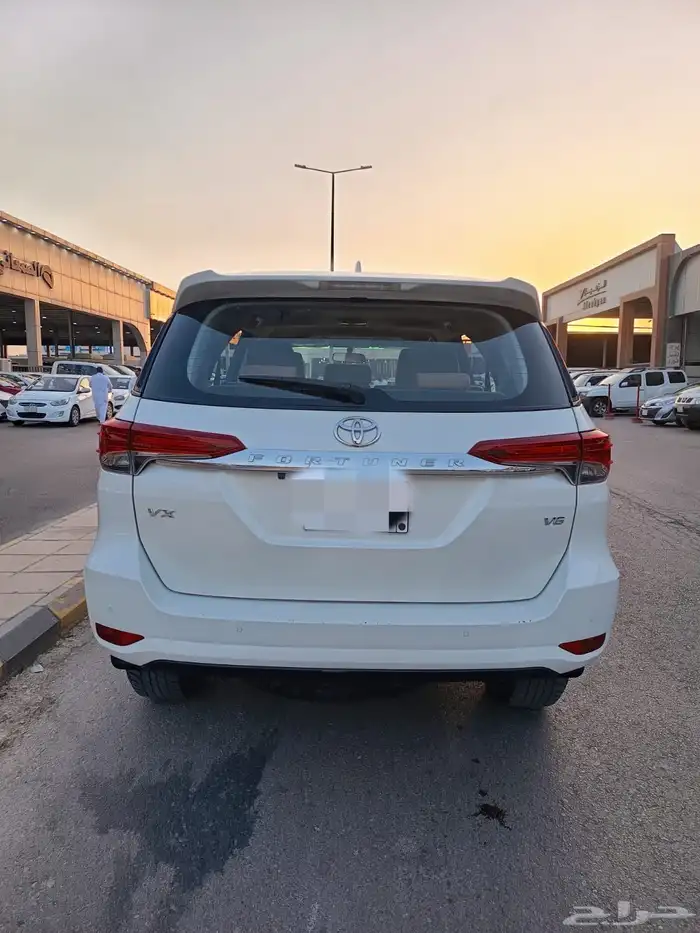 فورتشنر 2022 6 سرندل نظيف 5