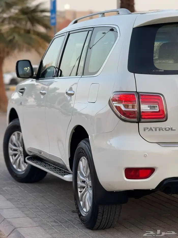 نيسان باترول 2015 بدي وكاله الحد 75 الف 31